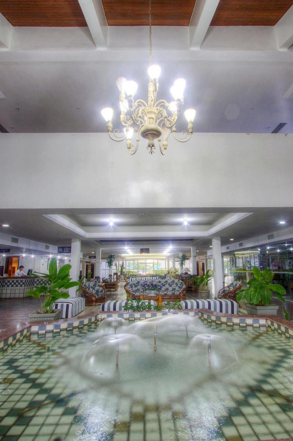 Camboa Hotel Paranagua Luaran gambar